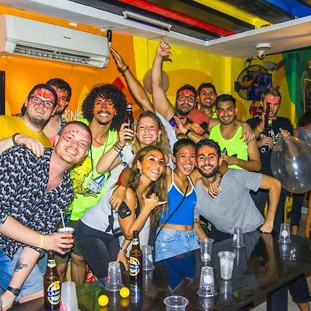 Hangout Hostel Hcm (Adults Only) Хошимин Екстериор снимка