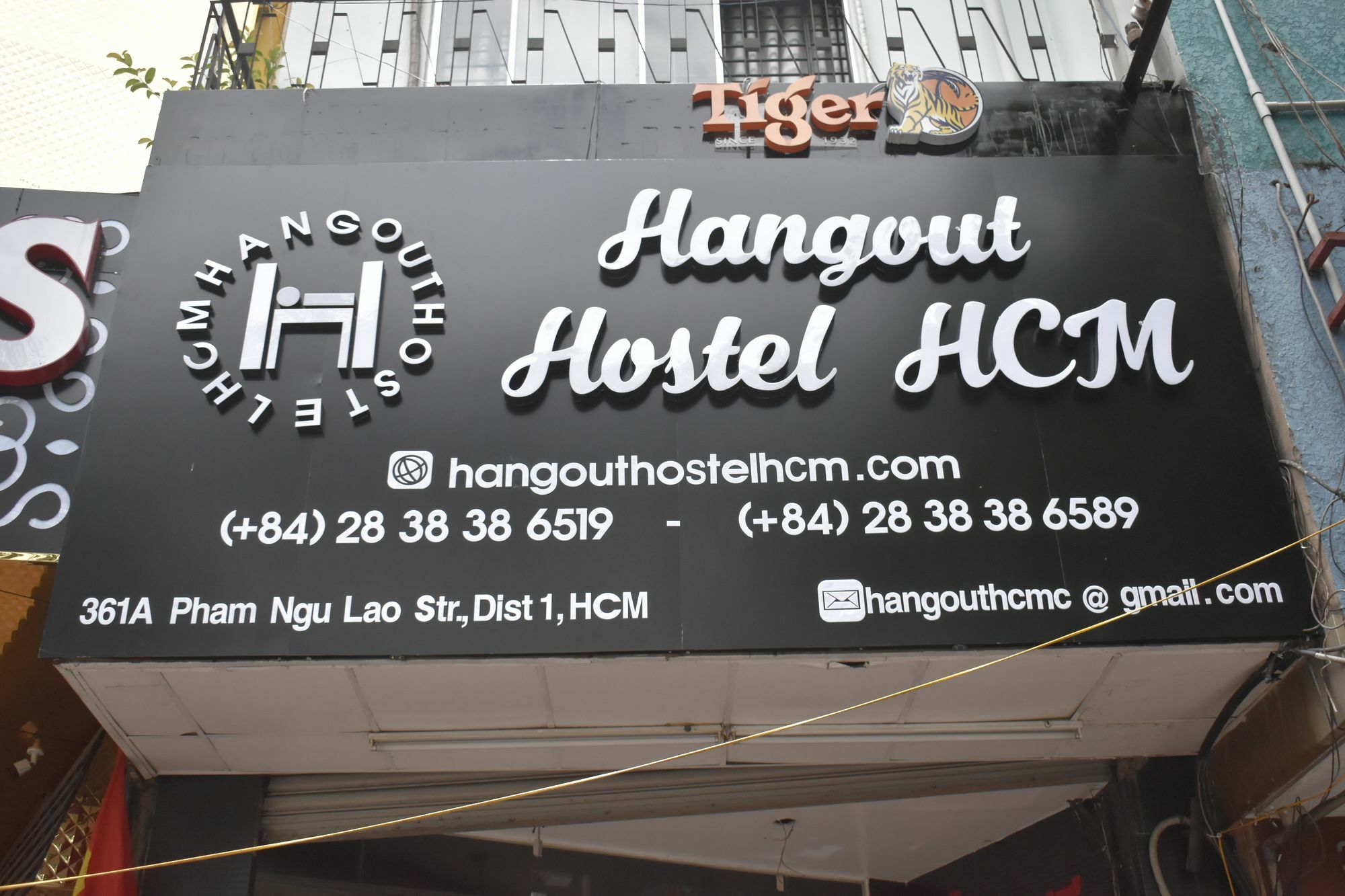 Hangout Hostel Hcm (Adults Only) Хошимин Екстериор снимка